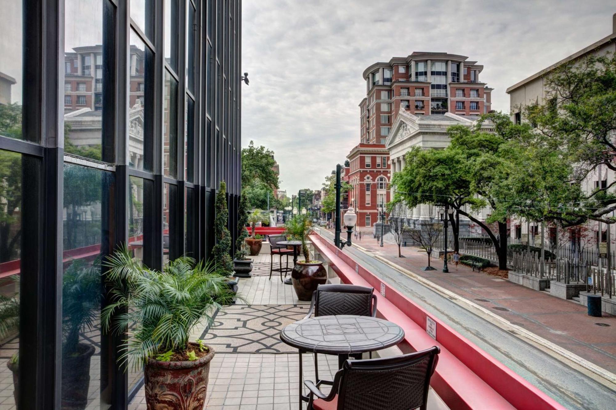 Blake Hotel New Orleans, BW Signature Collection Exterior photo