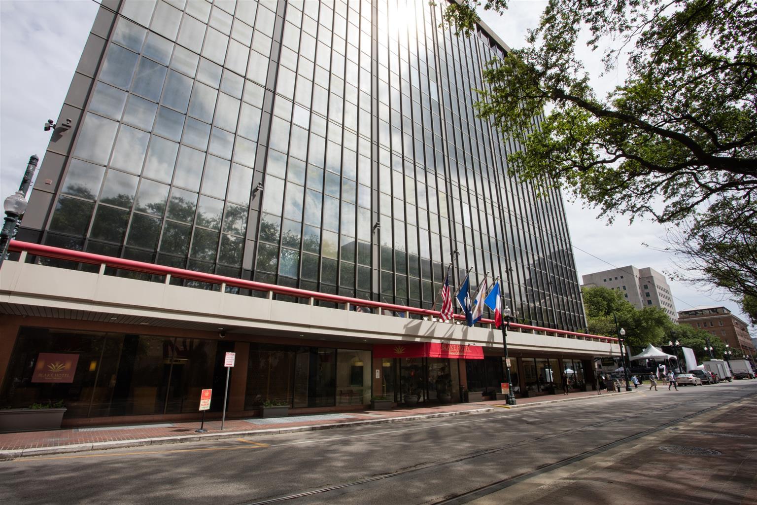 Blake Hotel New Orleans, BW Signature Collection Exterior photo